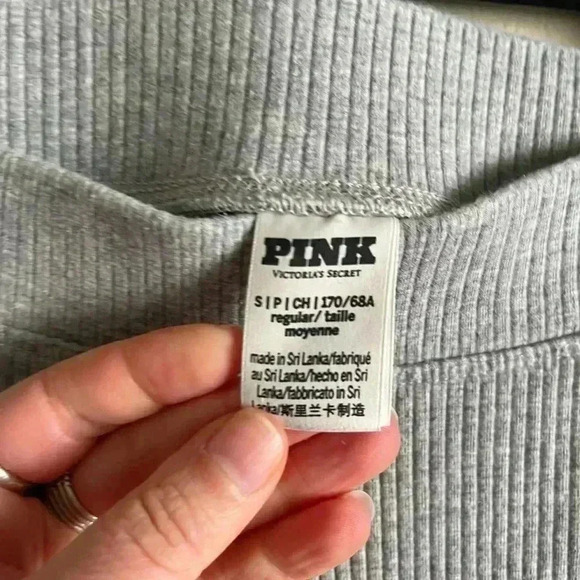 VS Pink grey ribbed bell bottoms - Picture 3 of 3